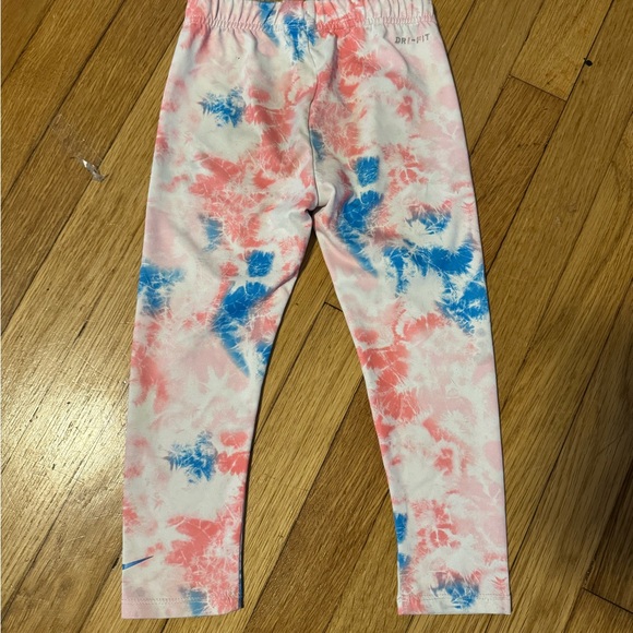Nike Kids Tie-Dye Leggings - Pink and Blue Size 4T - Picture 5 of 6